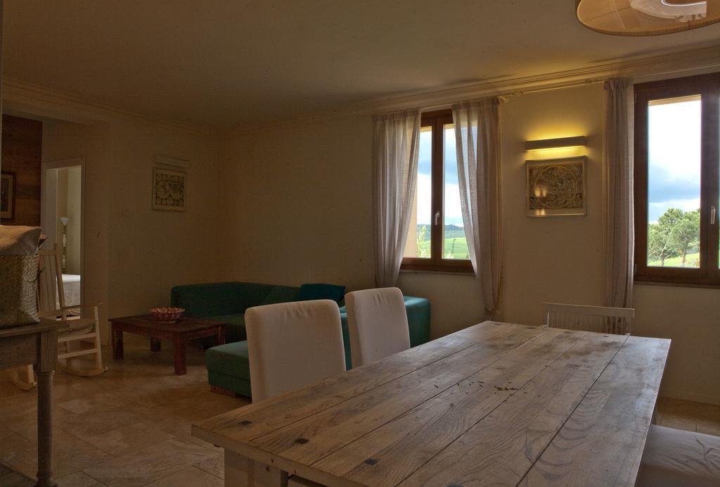 Tuscany Forever Famiglia Apartments Volterra Dış mekan fotoğraf