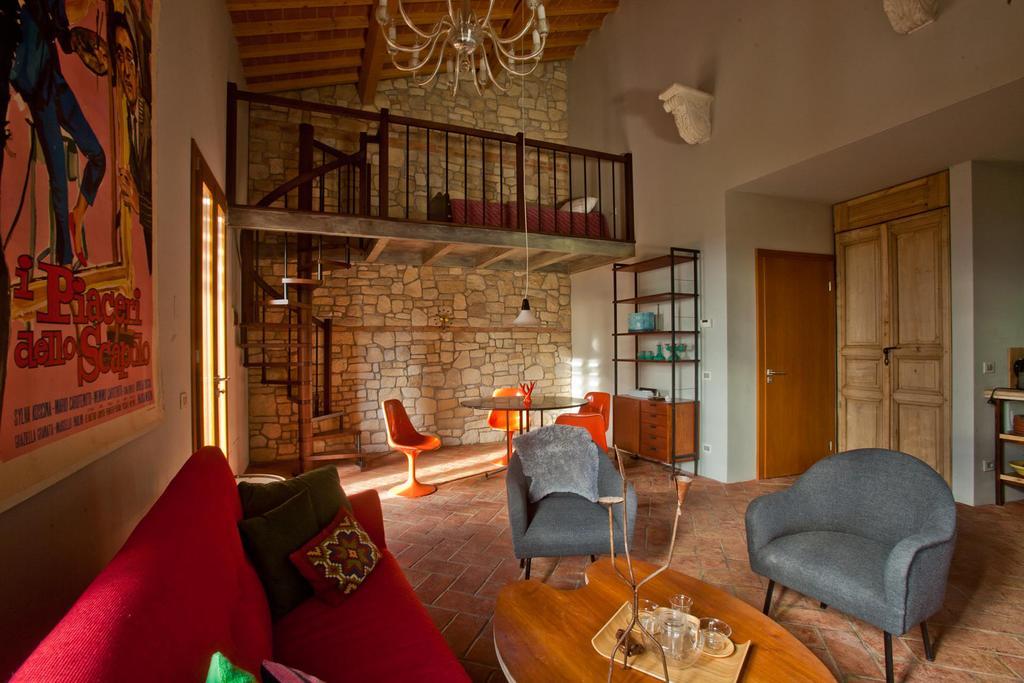 Tuscany Forever Famiglia Apartments Volterra Dış mekan fotoğraf