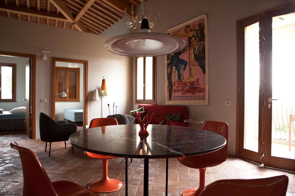 Tuscany Forever Famiglia Apartments Volterra Dış mekan fotoğraf