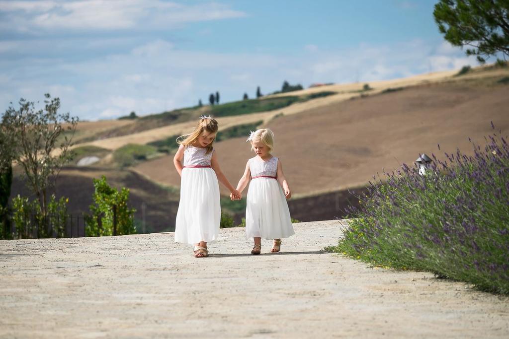 Tuscany Forever Famiglia Apartments Volterra Dış mekan fotoğraf