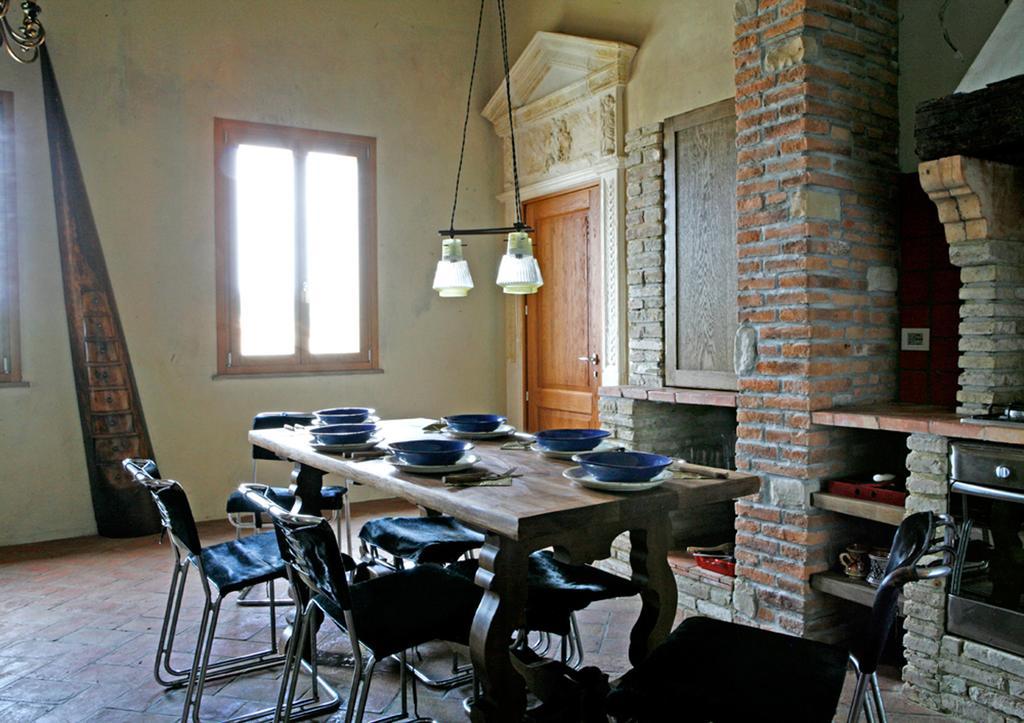 Tuscany Forever Famiglia Apartments Volterra Dış mekan fotoğraf