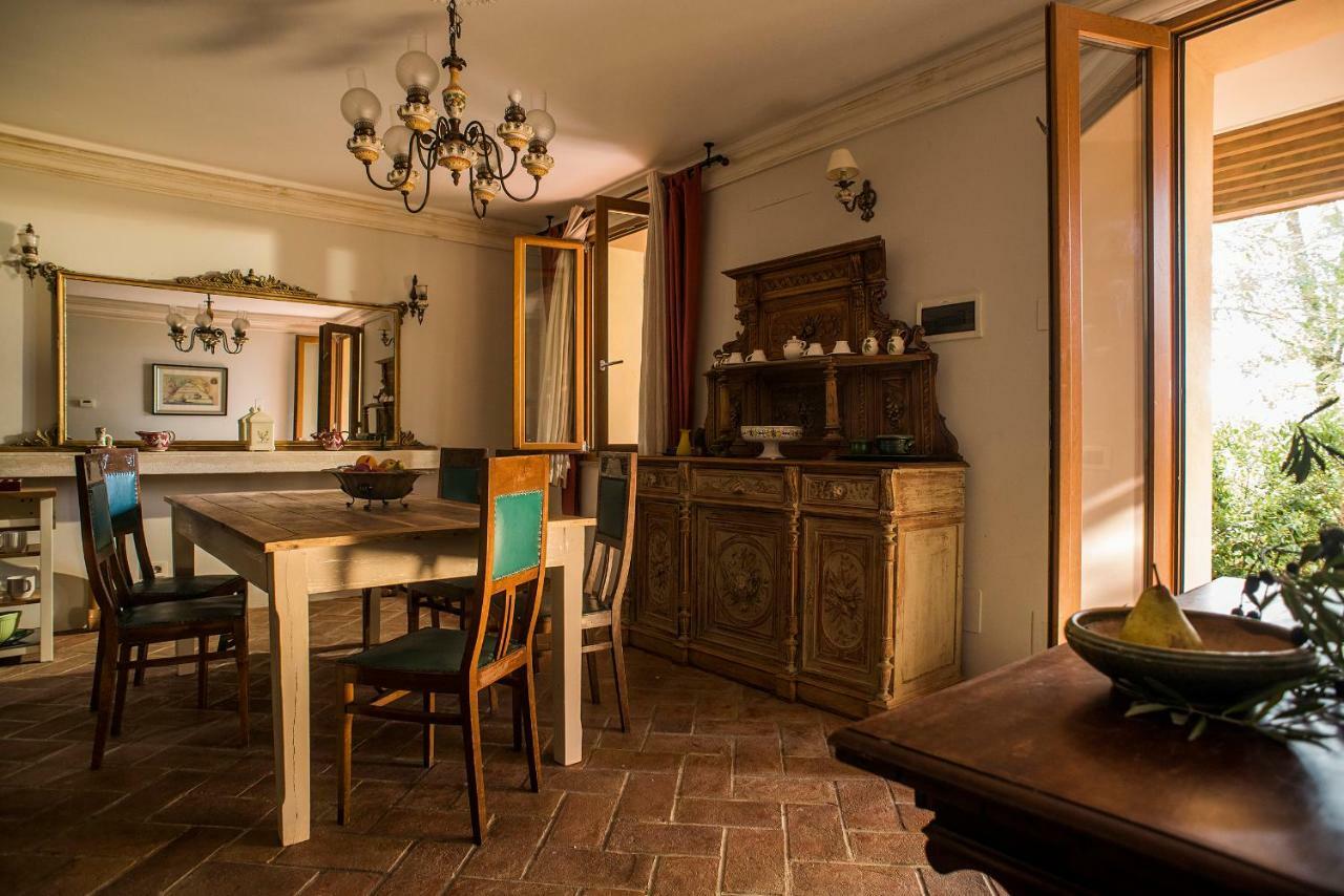 Tuscany Forever Famiglia Apartments Volterra Dış mekan fotoğraf